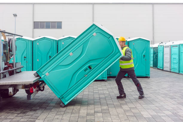 Best Porta potty delivery and setup  in Pierceton, IN